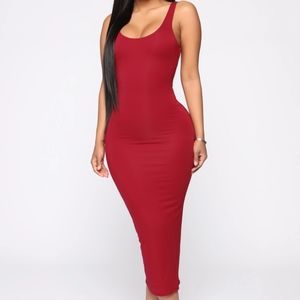 Size S FashionNova Red dress NWT